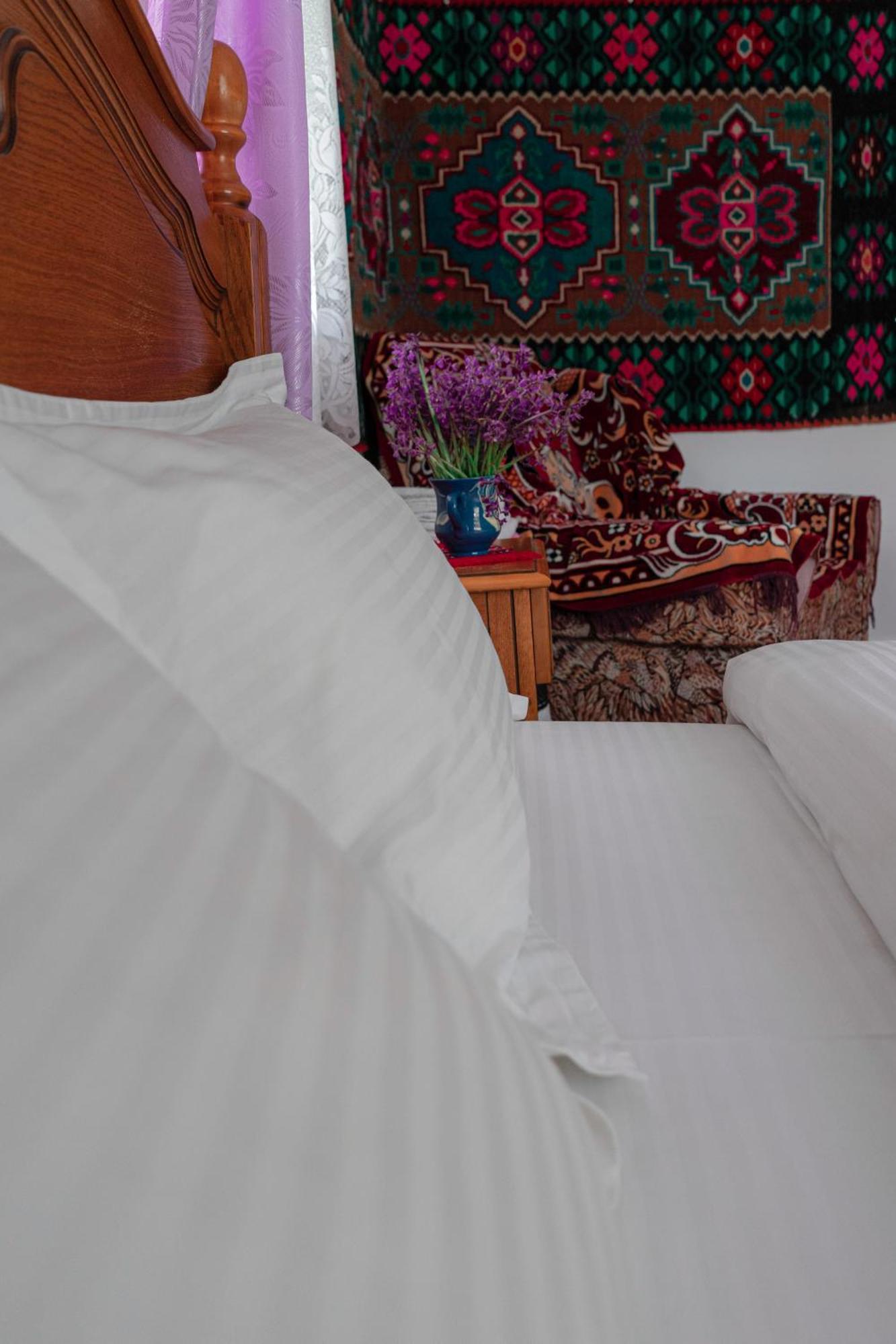 Pensiunea Poiana De Vis Sucevita Room photo